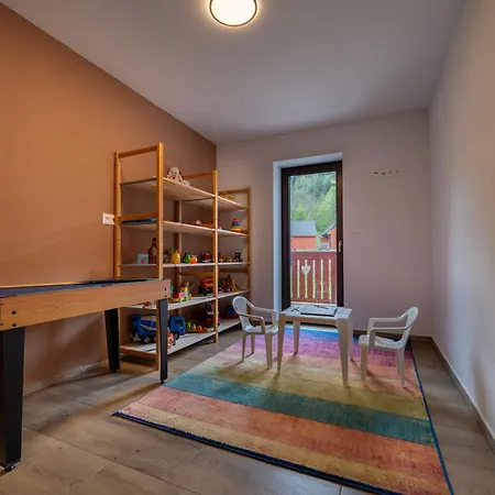 White Hawk - Sokolik Chalet *